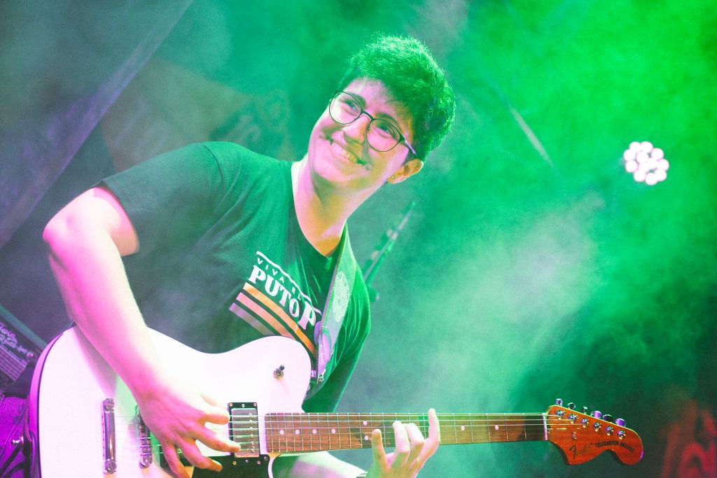 LUCÍA ZAMBUDIO - 16 TONELADAS-43